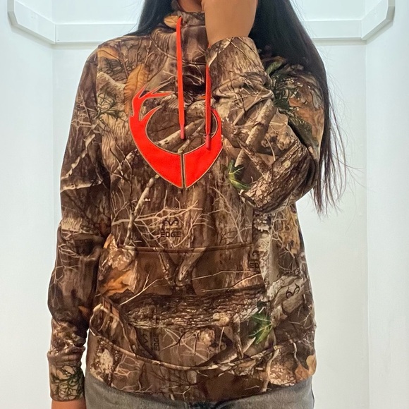 🦌 Huntshield Women’s Camo Pullover Hoodie - Size Medium - Picture 2 of 12